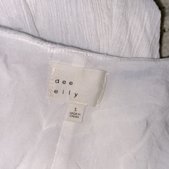 Dee Elly white & blue floral embroidered dress size small - Picture 3 of 7